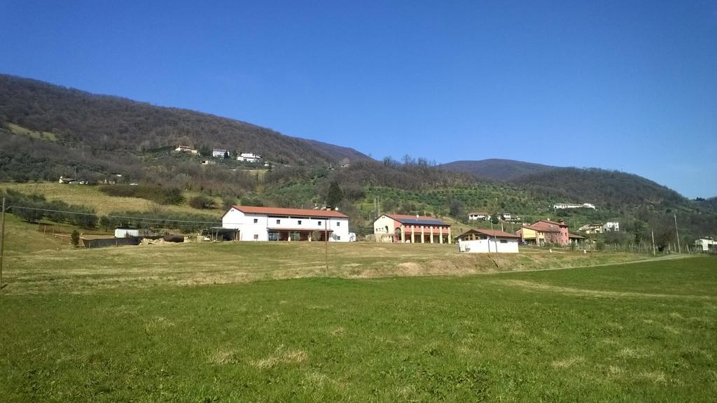 Agriturismo Mazzeracca Bassano del Grappa Værelse billede